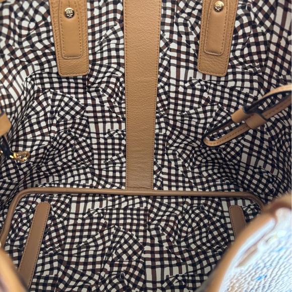 MCM Reversible Liz Shopper in Visetos Medium - Picture 9 of 12